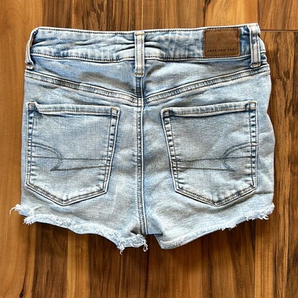 American Eagle Hi Rise Shortie - Picture 7 of 7